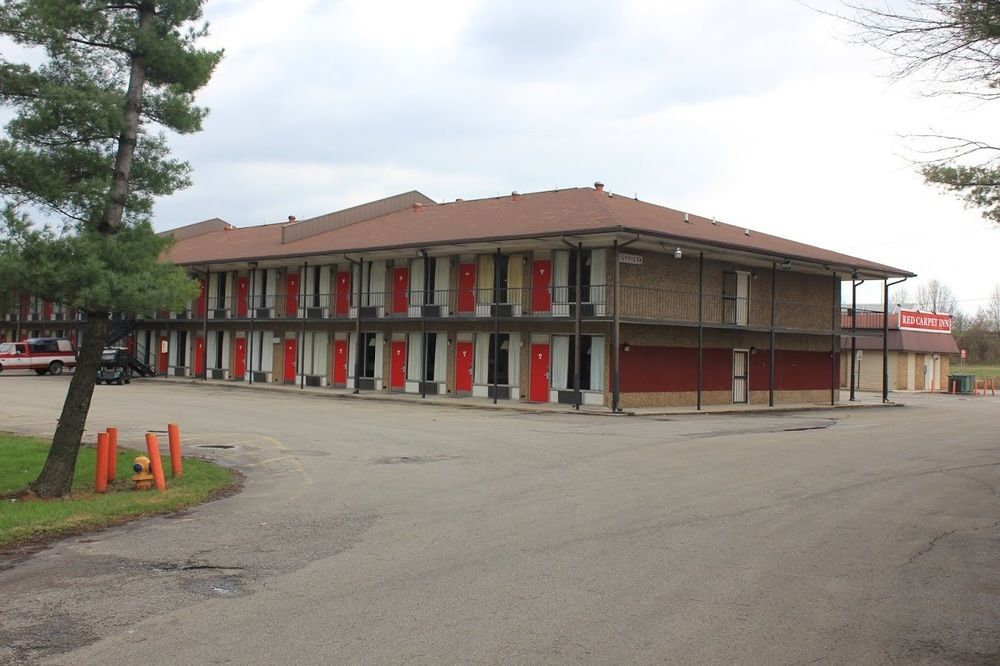路易斯威尔 路易斯维尔红地毯旅馆酒店 外观 照片